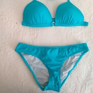 Venus turquoise bikini